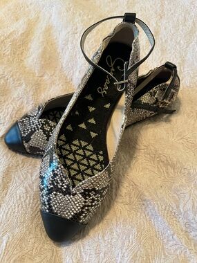 Snake-Print Ankle-Strap Flats in Black and Gray